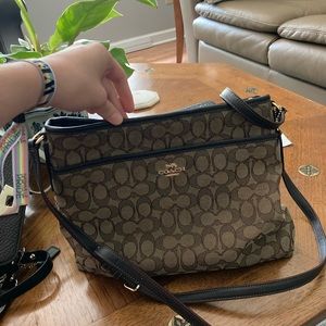 brown coach purse